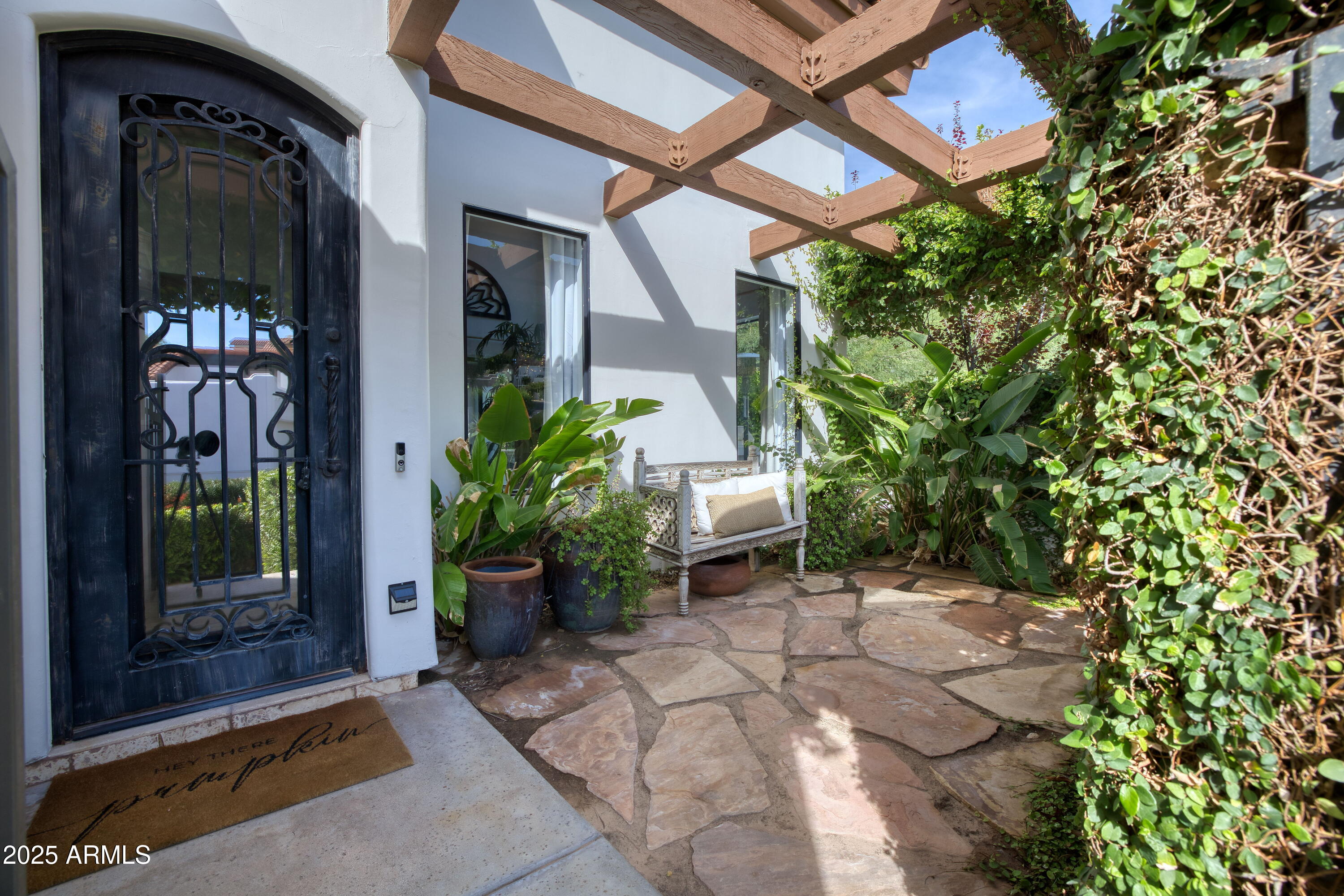 Phoenix, Arizona, 85016, United States, 3 Bedrooms Bedrooms, ,3 BathroomsBathrooms,Residential,For Sale,1987948