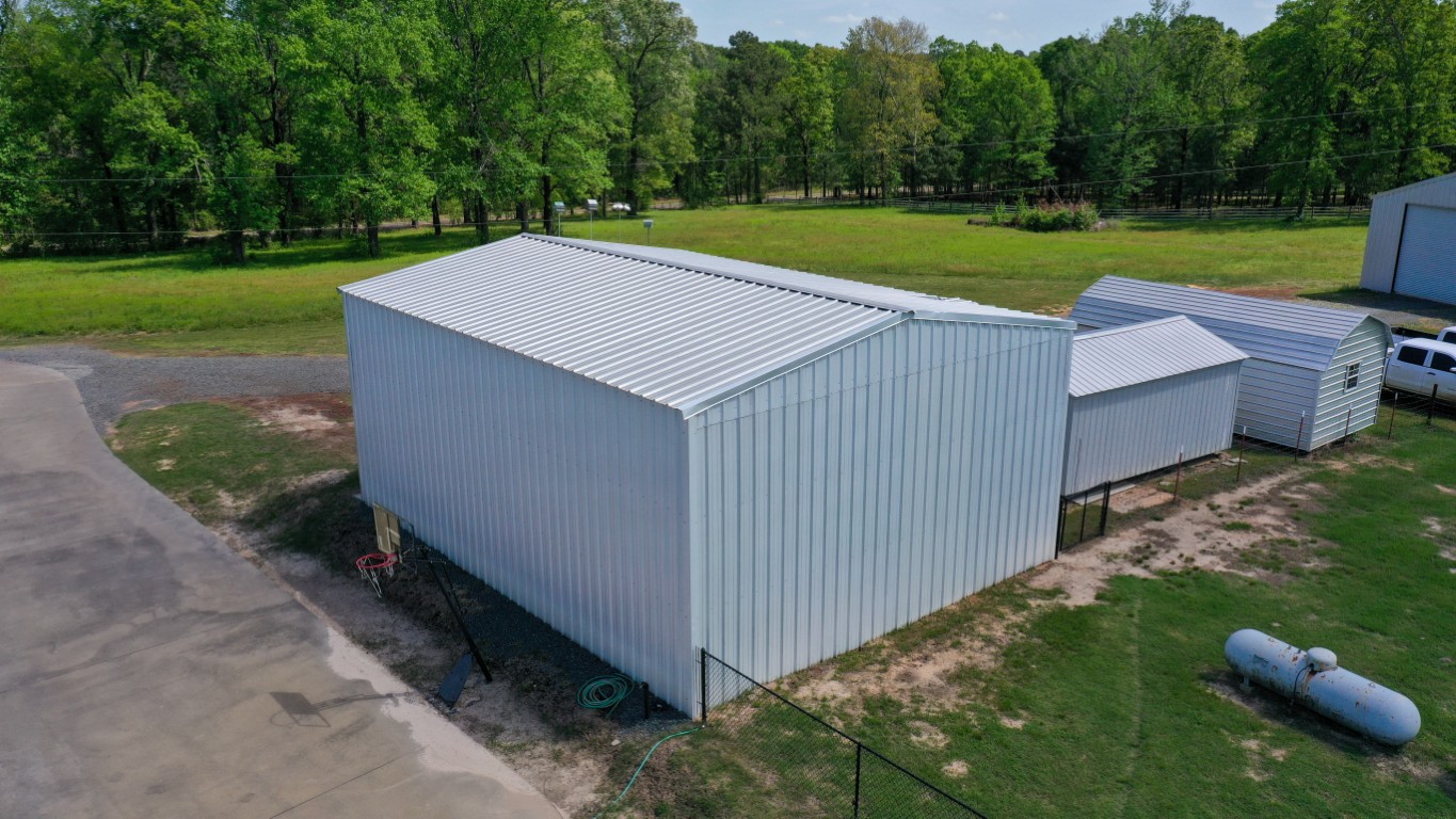 Bloomburg, Texas, 75556, United States, 4 Bedrooms Bedrooms, ,2 BathroomsBathrooms,Residential,For Sale,1789211