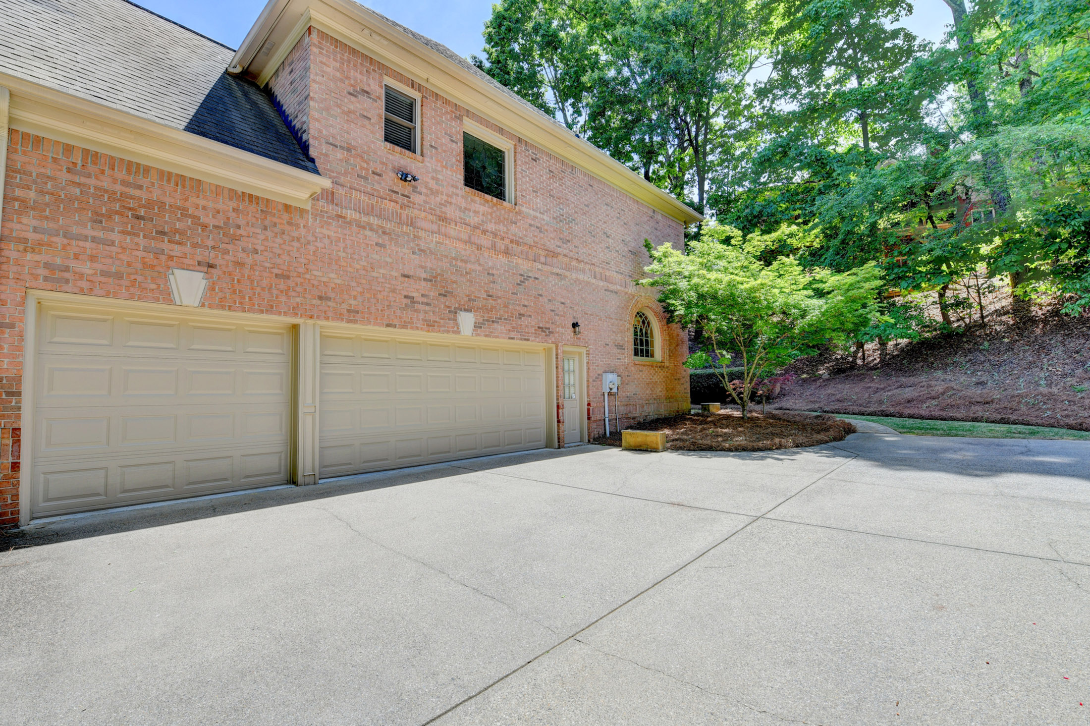  Beautifully Updated Brick Home in Alpharetta - 物件實景