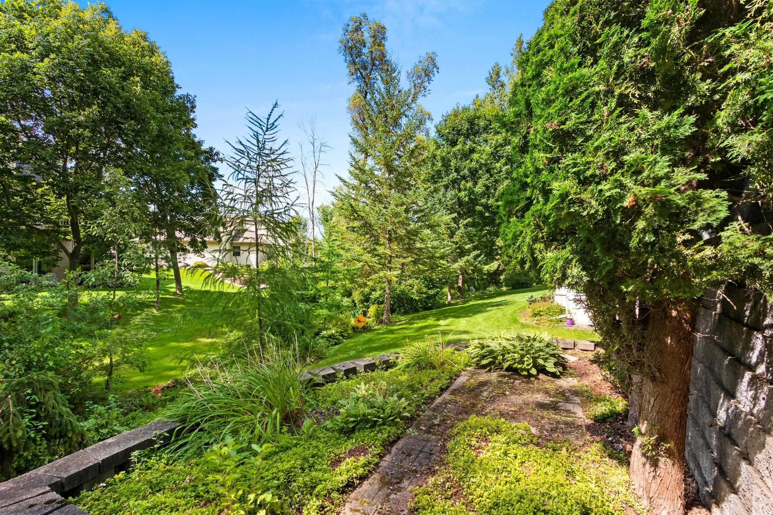 GREEN BAY, Wisconsin, 54302-5254, United States, 5 Bedrooms Bedrooms, ,4 BathroomsBathrooms,Residential,For Sale,1920394