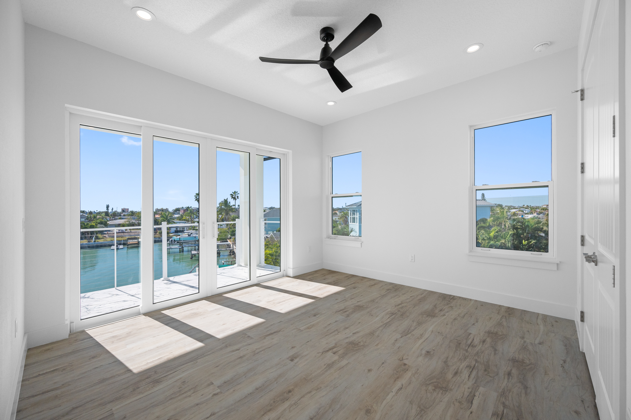 Treasure Island, Florida, 33706, United States, 6 Bedrooms Bedrooms, ,6 BathroomsBathrooms,Residential,For Sale,2032773
