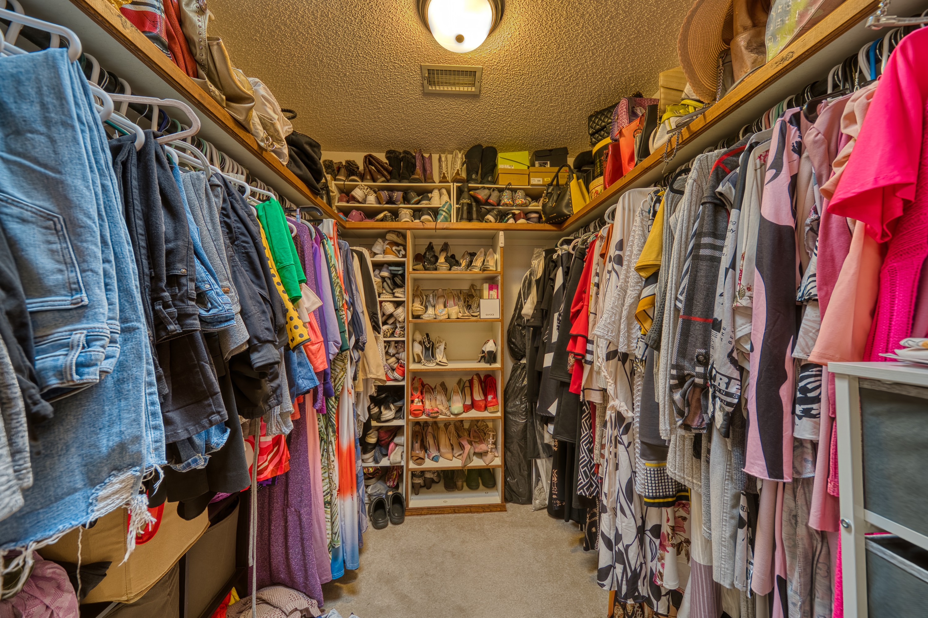 Carlsbad, New Mexico, 88220, United States, 4 Bedrooms Bedrooms, ,3 BathroomsBathrooms,Residential,For Sale,1974897