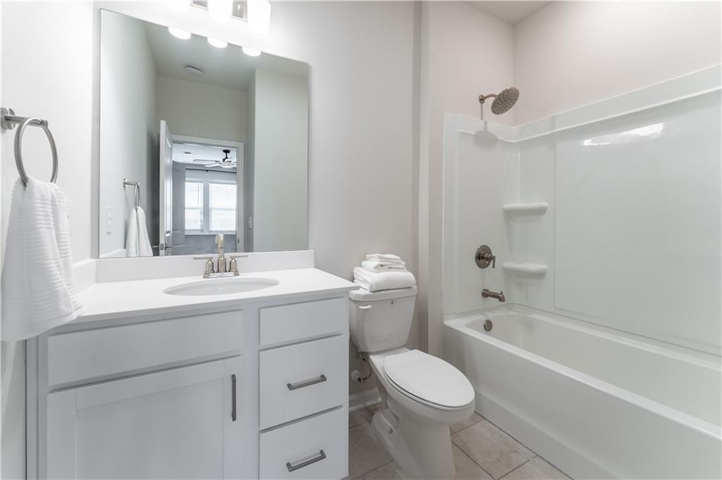 Ball Ground, Georgia, 30107, United States, 5 Bedrooms Bedrooms, ,5 BathroomsBathrooms,Residential,For Sale,1874140