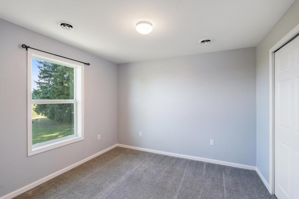 Charlevoix, Michigan, 49720, United States, 5 Bedrooms Bedrooms, ,3 BathroomsBathrooms,Residential,For Sale,1916924