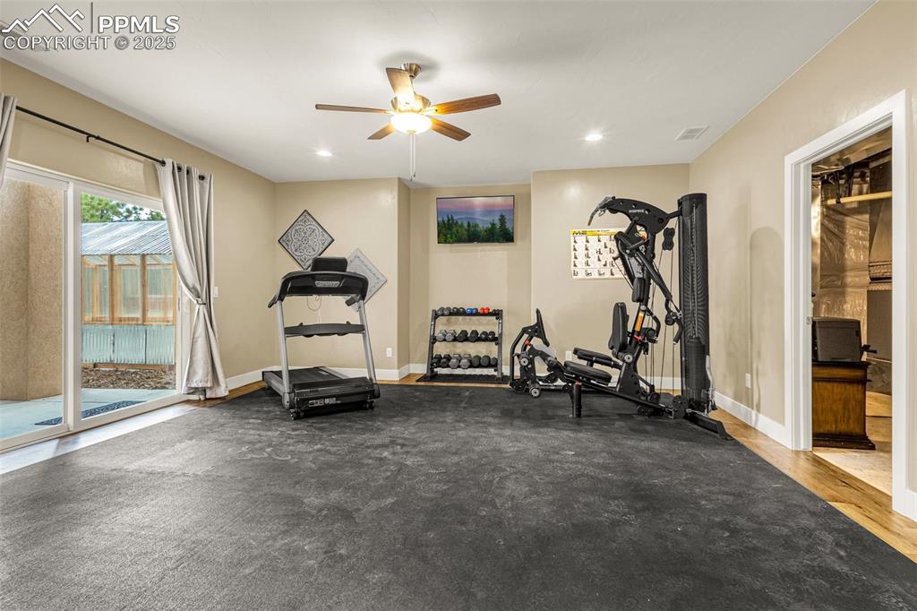 Monument, Colorado, 80132, United States, 5 Bedrooms Bedrooms, ,3 BathroomsBathrooms,Residential,For Sale,1949773