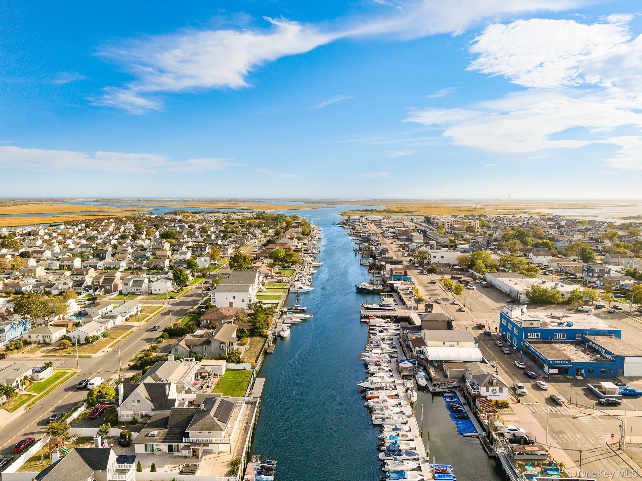 Freeport, New York, 11520, United States, 5 Bedrooms Bedrooms, ,3 BathroomsBathrooms,Residential,For Sale,1977897