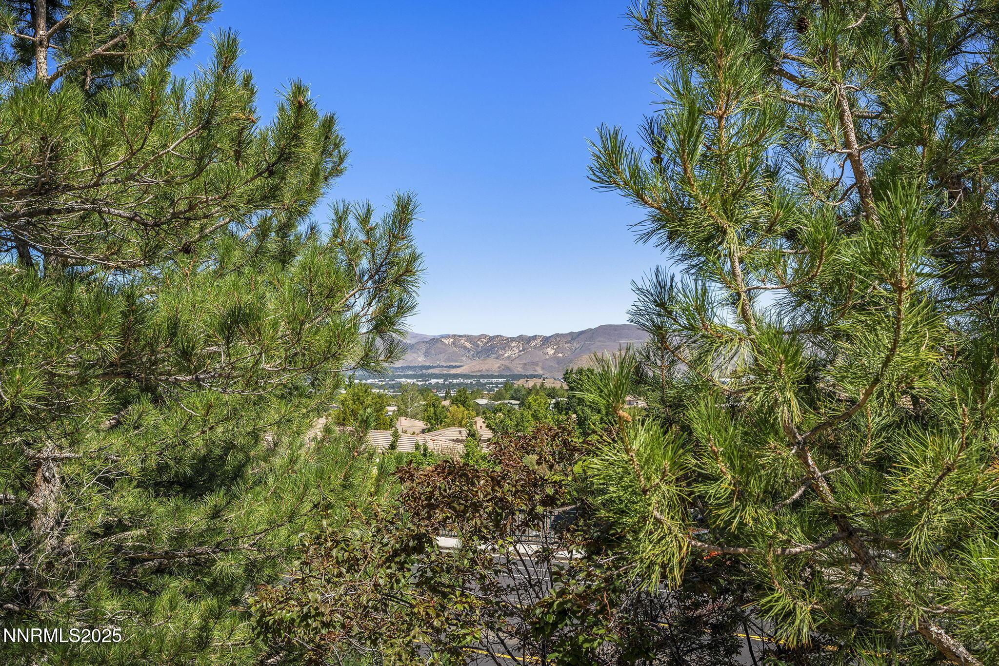 Reno, Nevada, 89509, United States, 2 Bedrooms Bedrooms, ,3 BathroomsBathrooms,Residential,For Sale,1912616