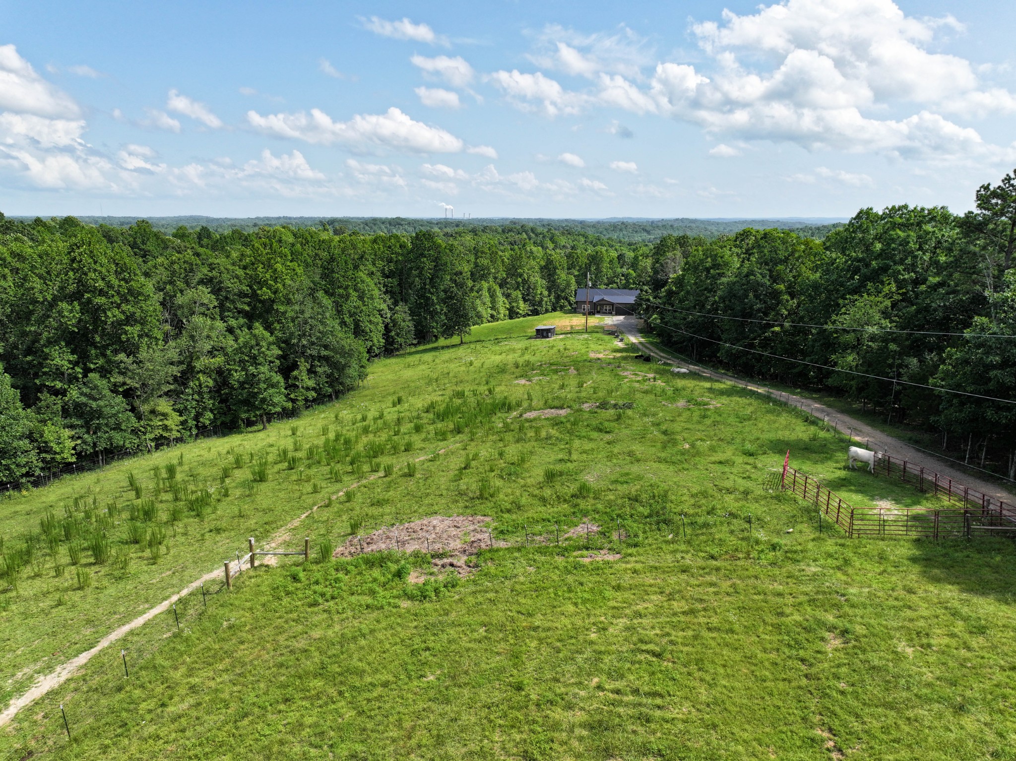 Indian Mound, Tennessee, 37079, United States, 3 Bedrooms Bedrooms, ,2 BathroomsBathrooms,Residential,For Sale,1866881