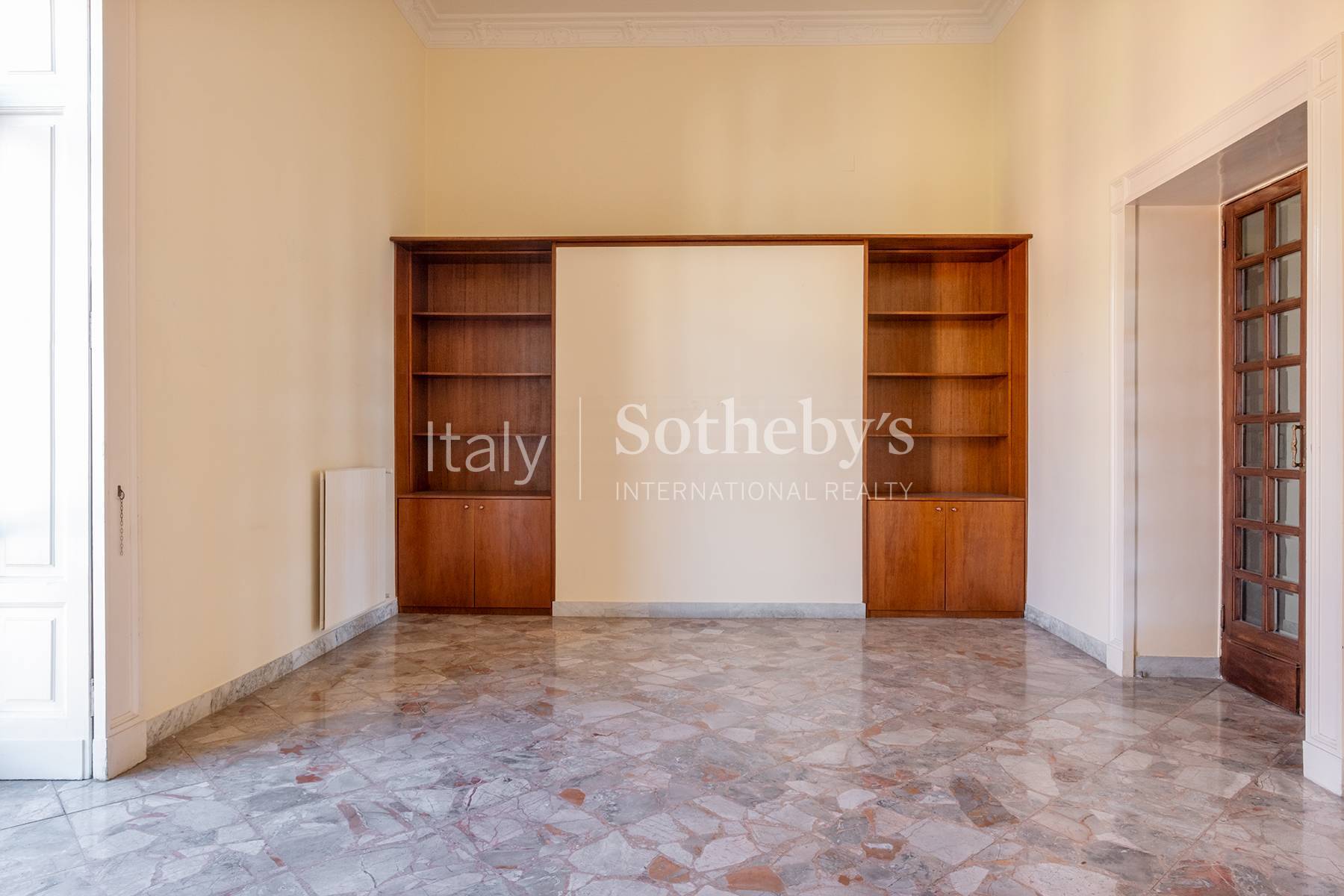  Spacious apartment in the heart of Chiaia - 物件實景