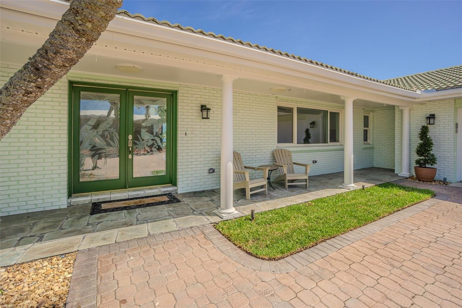 ST PETE BEACH, Florida, 33706, United States, 4 Bedrooms Bedrooms, ,3 BathroomsBathrooms,Residential,For Sale,1983550