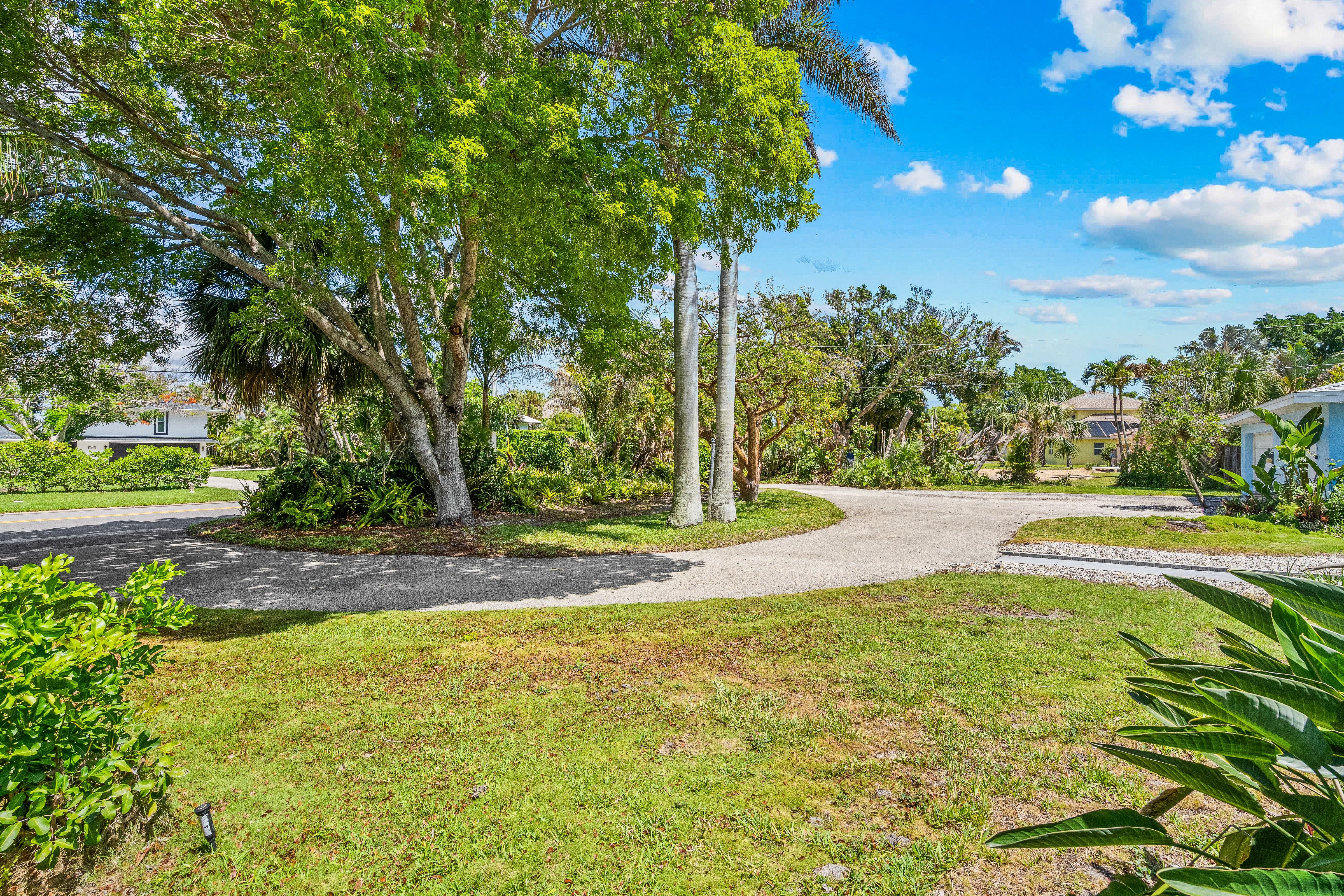  1209 S Riverside Drive, Indialantic, FL, 32903 - 物件實景
