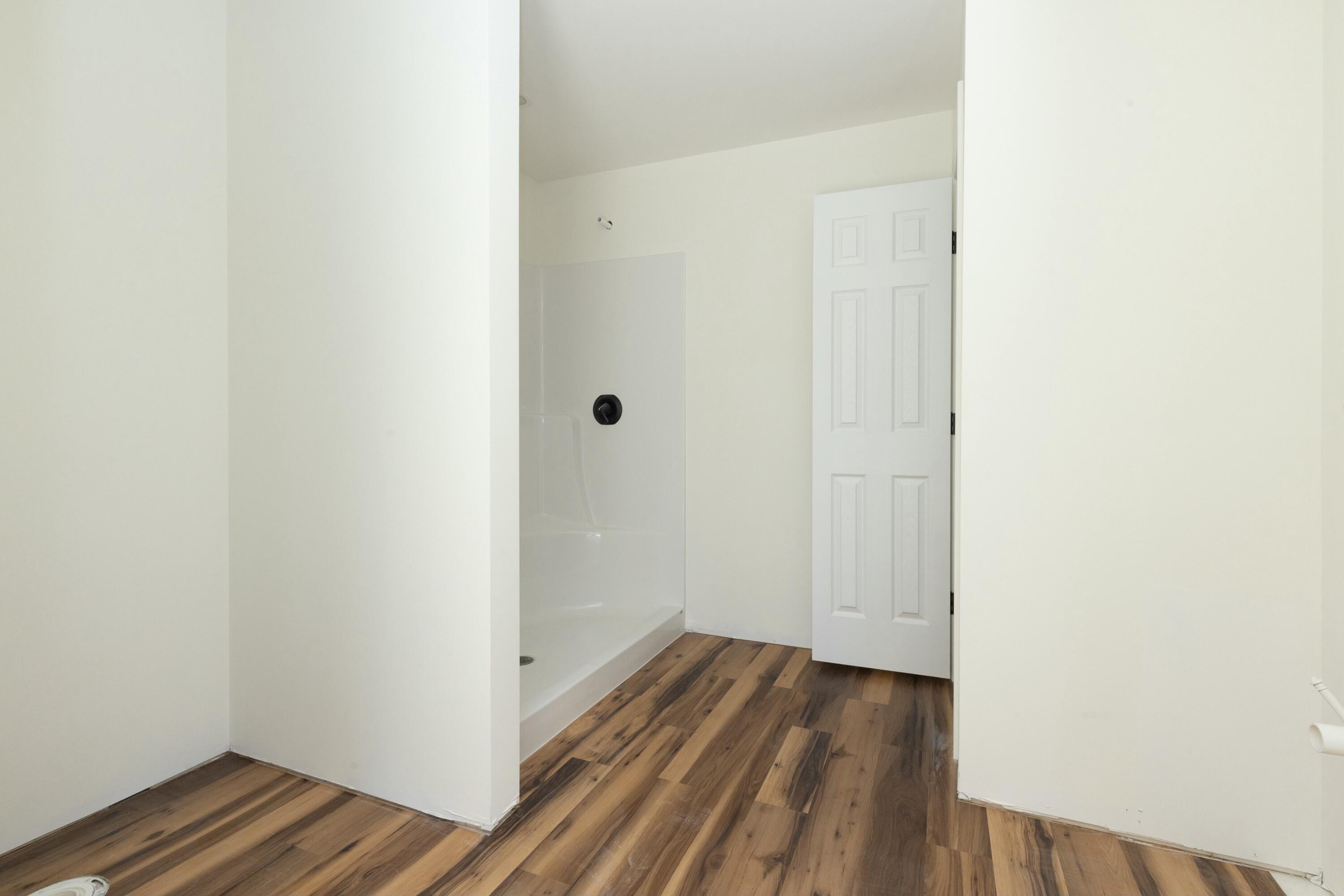 Lebanon, Maine, 04027, United States, 3 Bedrooms Bedrooms, ,3 BathroomsBathrooms,Residential,For Sale,1864632