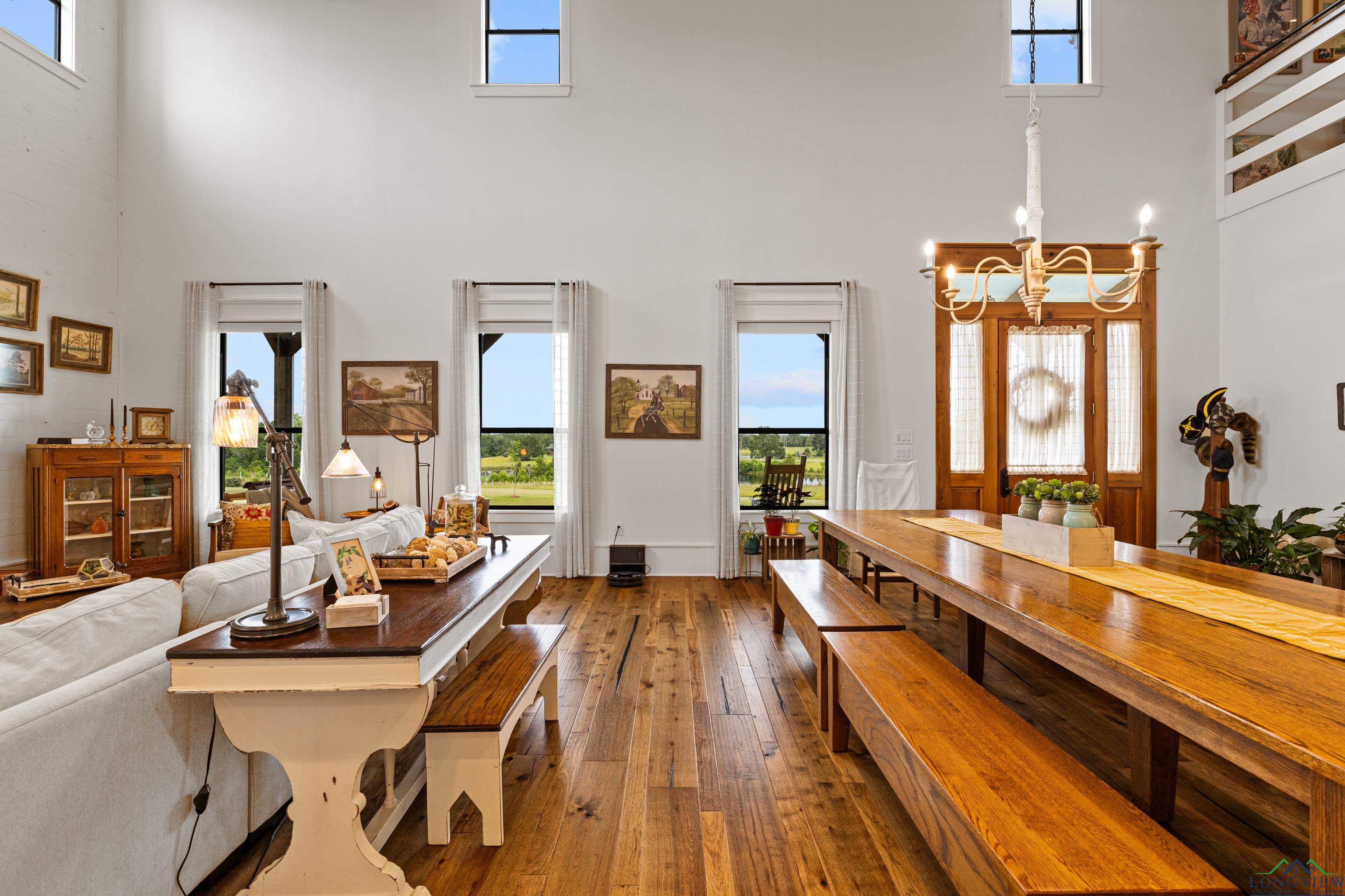 Jefferson, Texas, 75657, United States, 4 Bedrooms Bedrooms, ,4 BathroomsBathrooms,Residential,For Sale,1859470