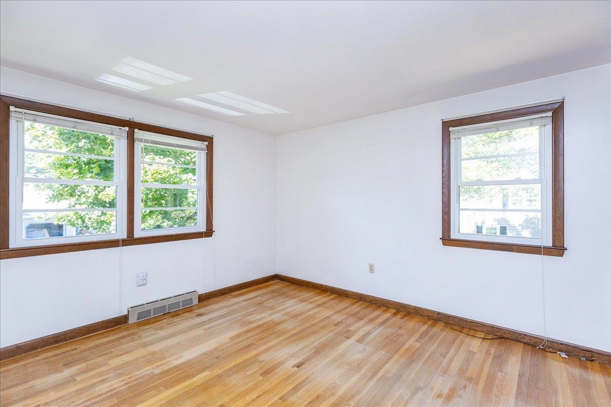 Merrimack, New Hampshire, 03054, United States, 3 Bedrooms Bedrooms, ,2 BathroomsBathrooms,Residential,For Sale,1937626
