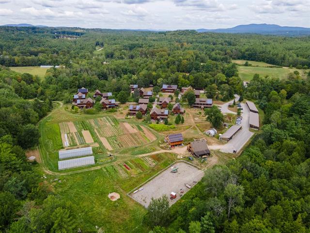 Peterborough, New Hampshire, 03458, United States, 4 Bedrooms Bedrooms, ,1 BathroomBathrooms,Residential,For Sale,1974212