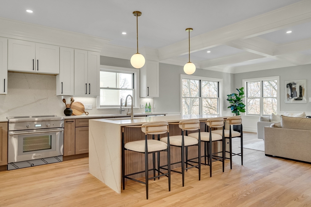 Lexington, Massachusetts, 02421, United States, 6 Bedrooms Bedrooms, ,6 BathroomsBathrooms,Residential,For Sale,1995649