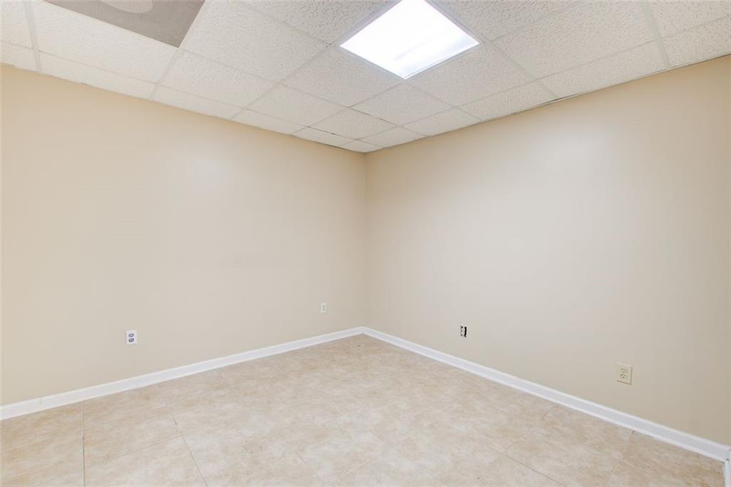 Stockbridge, Georgia, 30281, United States, 5 Bedrooms Bedrooms, ,3 BathroomsBathrooms,Residential,For Sale,1895957