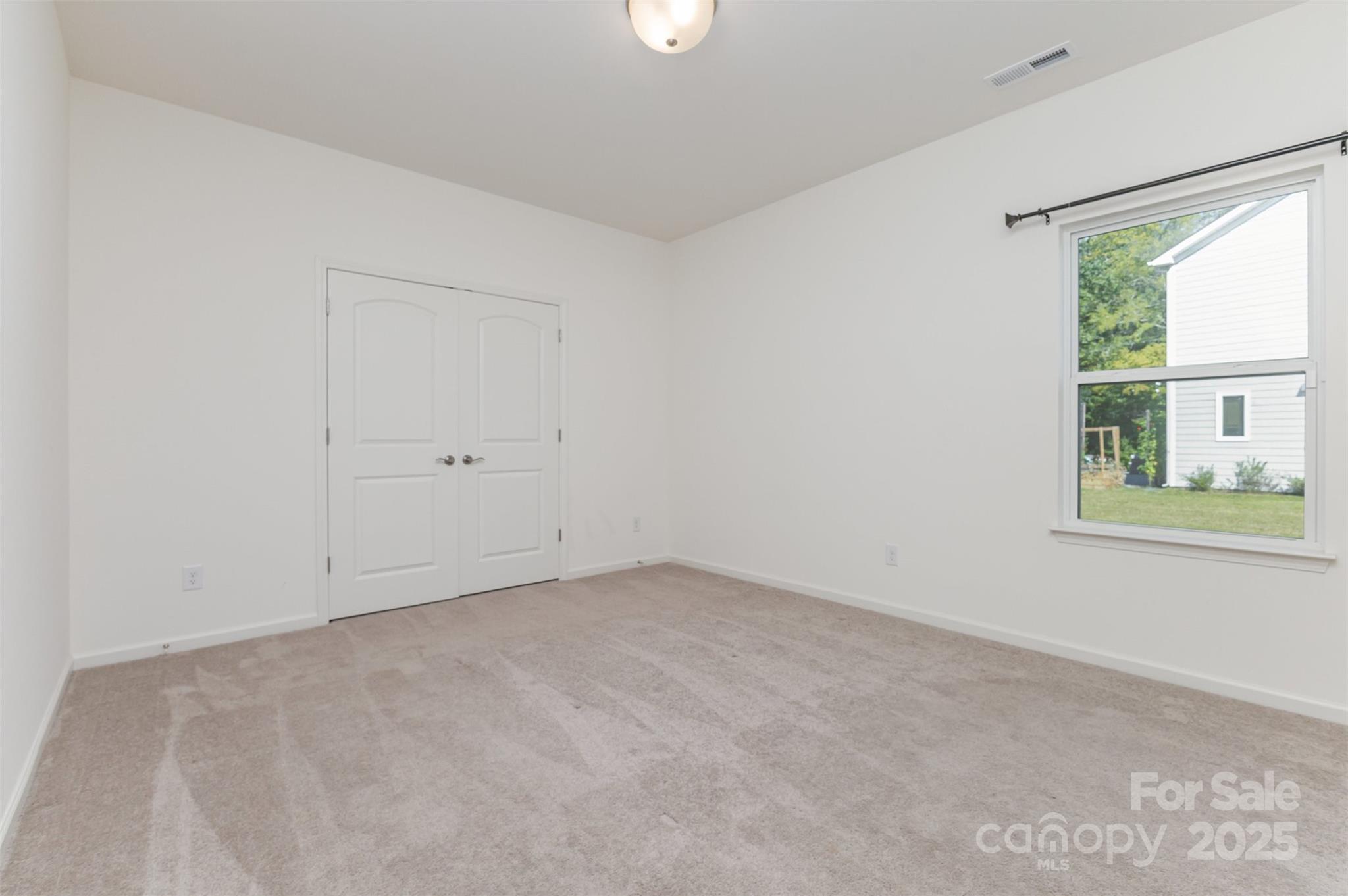 Waxhaw, North Carolina, 28173, United States, 5 Bedrooms Bedrooms, ,5 BathroomsBathrooms,Residential,For Sale,1940426