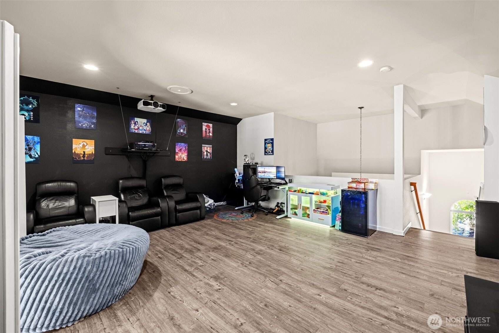 Tacoma, Washington, 98422, United States, 3 Bedrooms Bedrooms, ,3 BathroomsBathrooms,Residential,For Sale,1924531