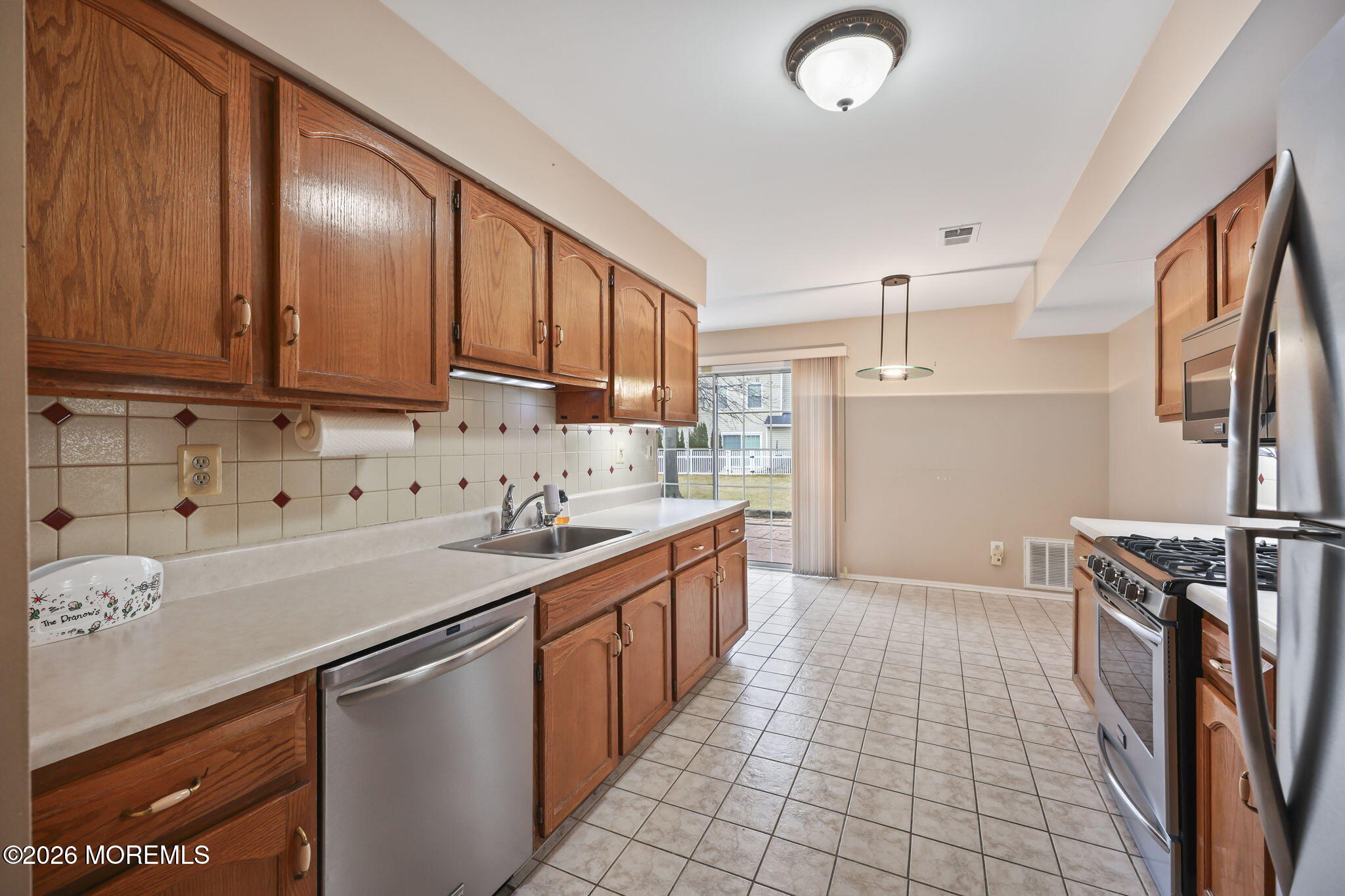 Morganville, New Jersey, 07751, United States, 3 Bedrooms Bedrooms, ,3 BathroomsBathrooms,Residential,For Sale,2010339