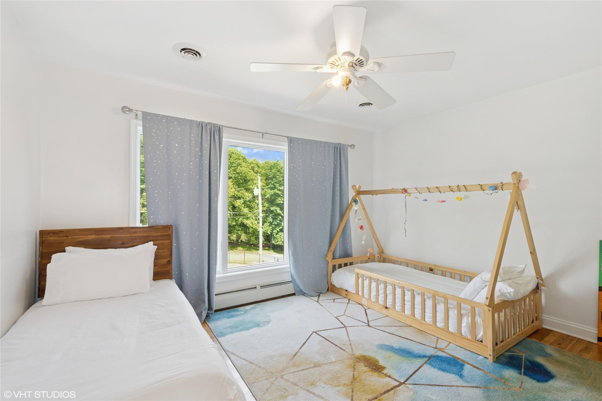 Tomkins Cove, New York, 10986, United States, 7 Bedrooms Bedrooms, ,6 BathroomsBathrooms,Residential,For Sale,1984375