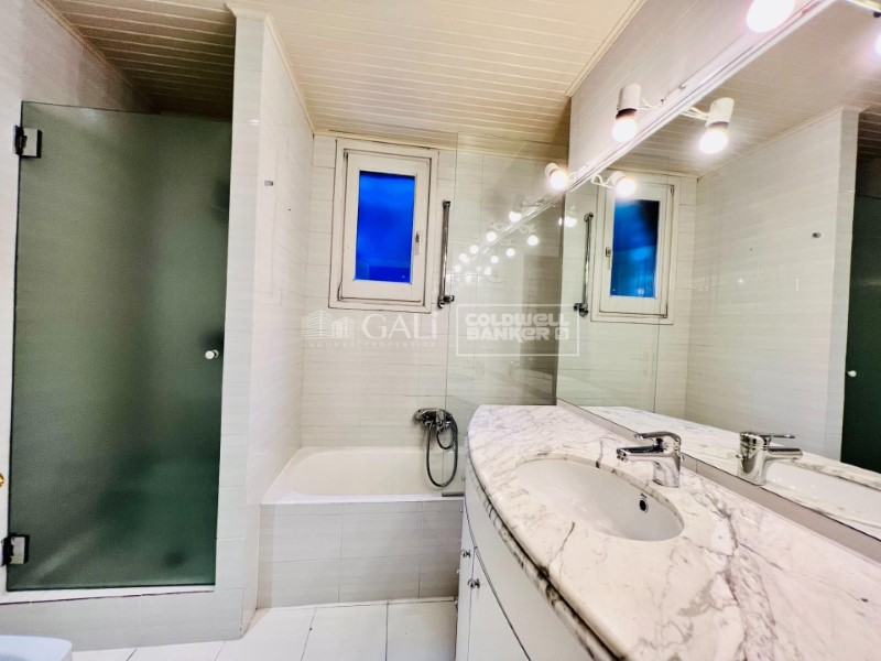 Escaldes-Engordany, Andorra, AD, 4 Bedrooms Bedrooms, ,3 BathroomsBathrooms,Residential,For Sale,1448844