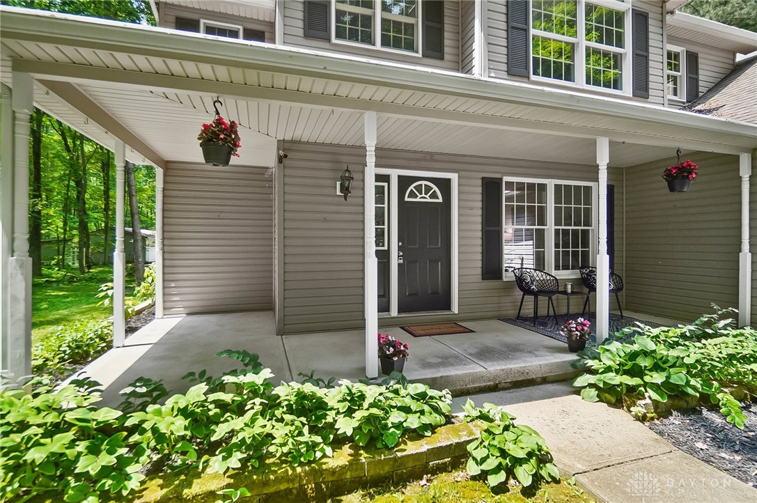 Lebanon, Ohio, 45036, United States, 3 Bedrooms Bedrooms, ,3 BathroomsBathrooms,Residential,For Sale,1848535