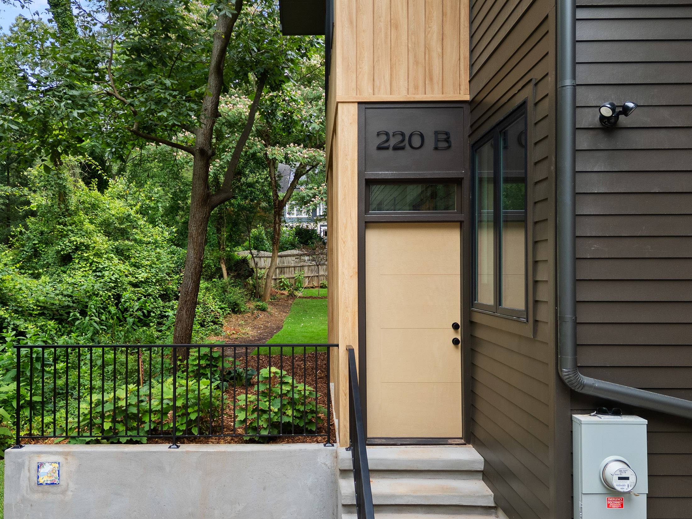  Modern Simplicity in Peaceful Winnona Park - 物件實景