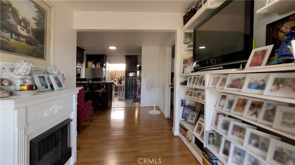 Los Angeles, California, 90065, United States, 3 Bedrooms Bedrooms, ,1 BathroomBathrooms,Residential,For Sale,1869381