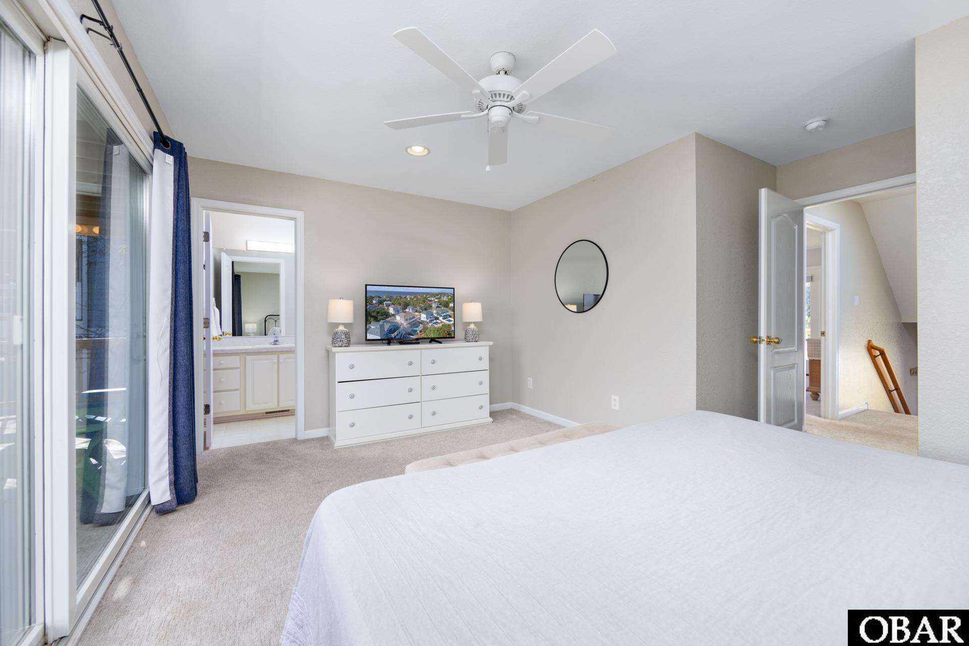 Corolla, North Carolina, 27927, United States, 6 Bedrooms Bedrooms, ,6 BathroomsBathrooms,Residential,For Sale,1827442