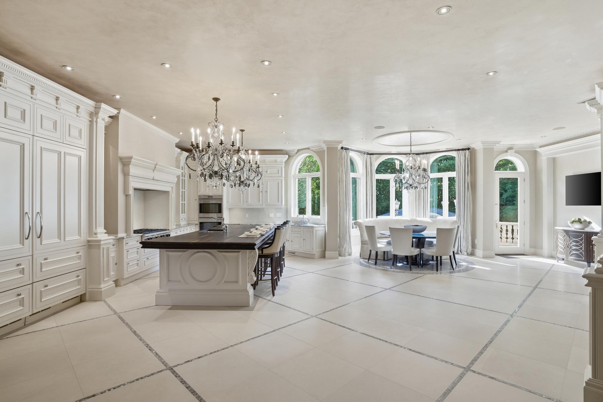  10350 Elizabeth Street, Great Falls, VA, 22066 - 物件實景