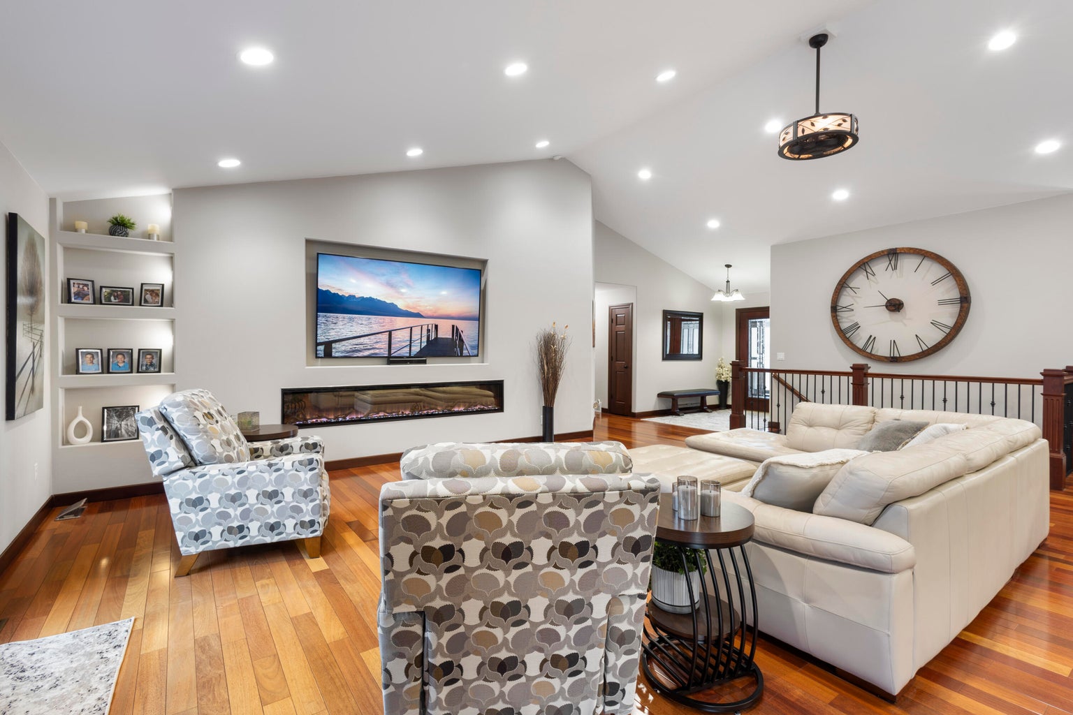 Brookings, South Dakota, 57006, United States, 5 Bedrooms Bedrooms, ,1 BathroomBathrooms,Residential,For Sale,1924534