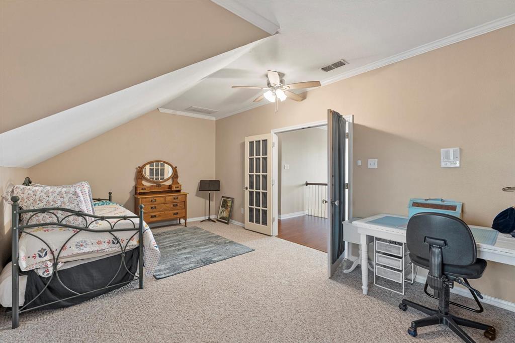 Terrell, Texas, 75160, United States, 4 Bedrooms Bedrooms, ,5 BathroomsBathrooms,Residential,For Sale,1827226