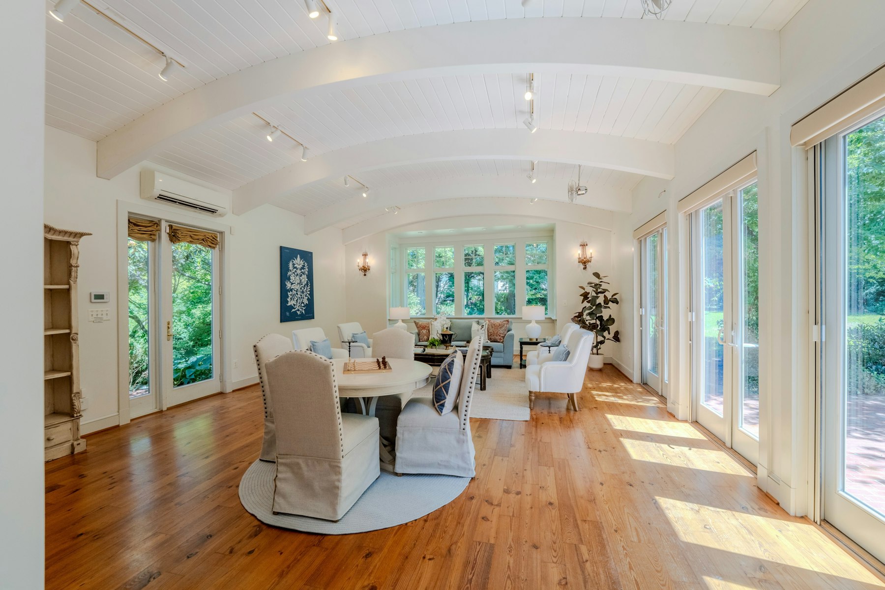  208 Edwards Ferry Road NE, Leesburg, VA, 20176 - 物件實景