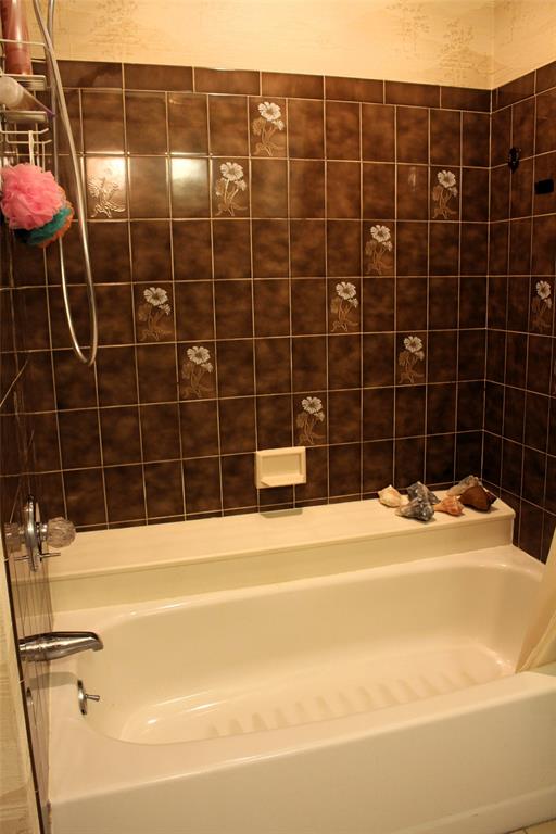 New York, New York, 11730, United States, 3 Bedrooms Bedrooms, ,3 BathroomsBathrooms,Residential,For Sale,1928706
