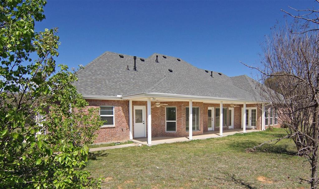 Weatherford, Texas, 76088, United States, 3 Bedrooms Bedrooms, ,3 BathroomsBathrooms,Residential,For Sale,1974096