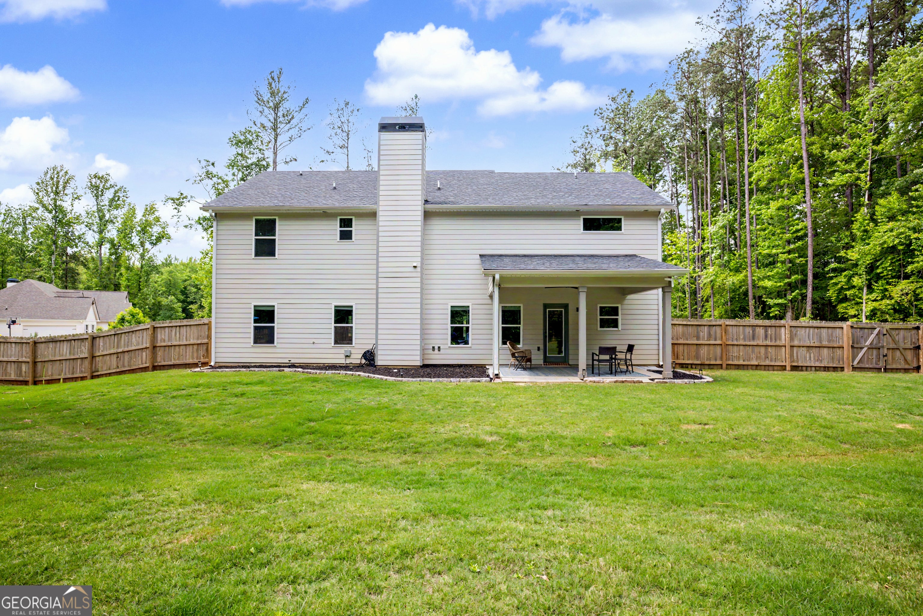 Moreland, Georgia, 30259, United States, 4 Bedrooms Bedrooms, ,3 BathroomsBathrooms,Residential,For Sale,2017822