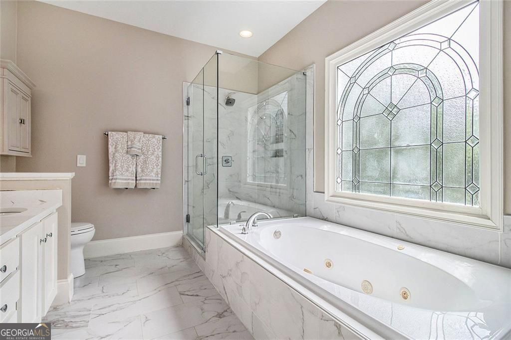 Cumming, Georgia, 30041, United States, 4 Bedrooms Bedrooms, ,4 BathroomsBathrooms,Residential,For Sale,1929935