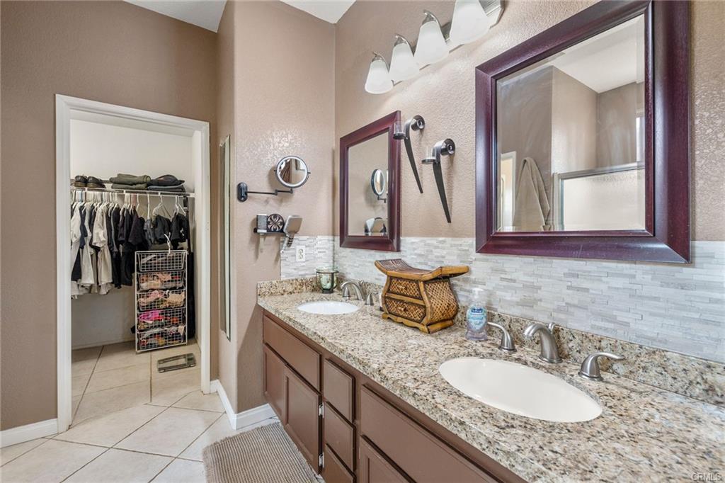 Riverside, California, 92503, United States, 4 Bedrooms Bedrooms, ,2 BathroomsBathrooms,Residential,For Sale,1996402