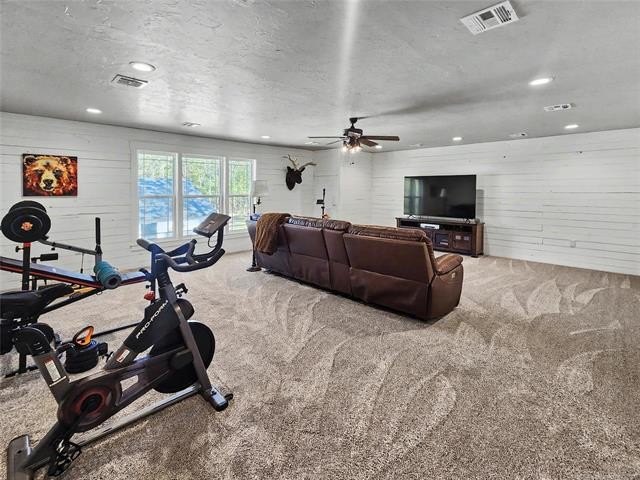 Tahlequah, Oklahoma, 74464, United States, 4 Bedrooms Bedrooms, ,4 BathroomsBathrooms,Residential,For Sale,2040103