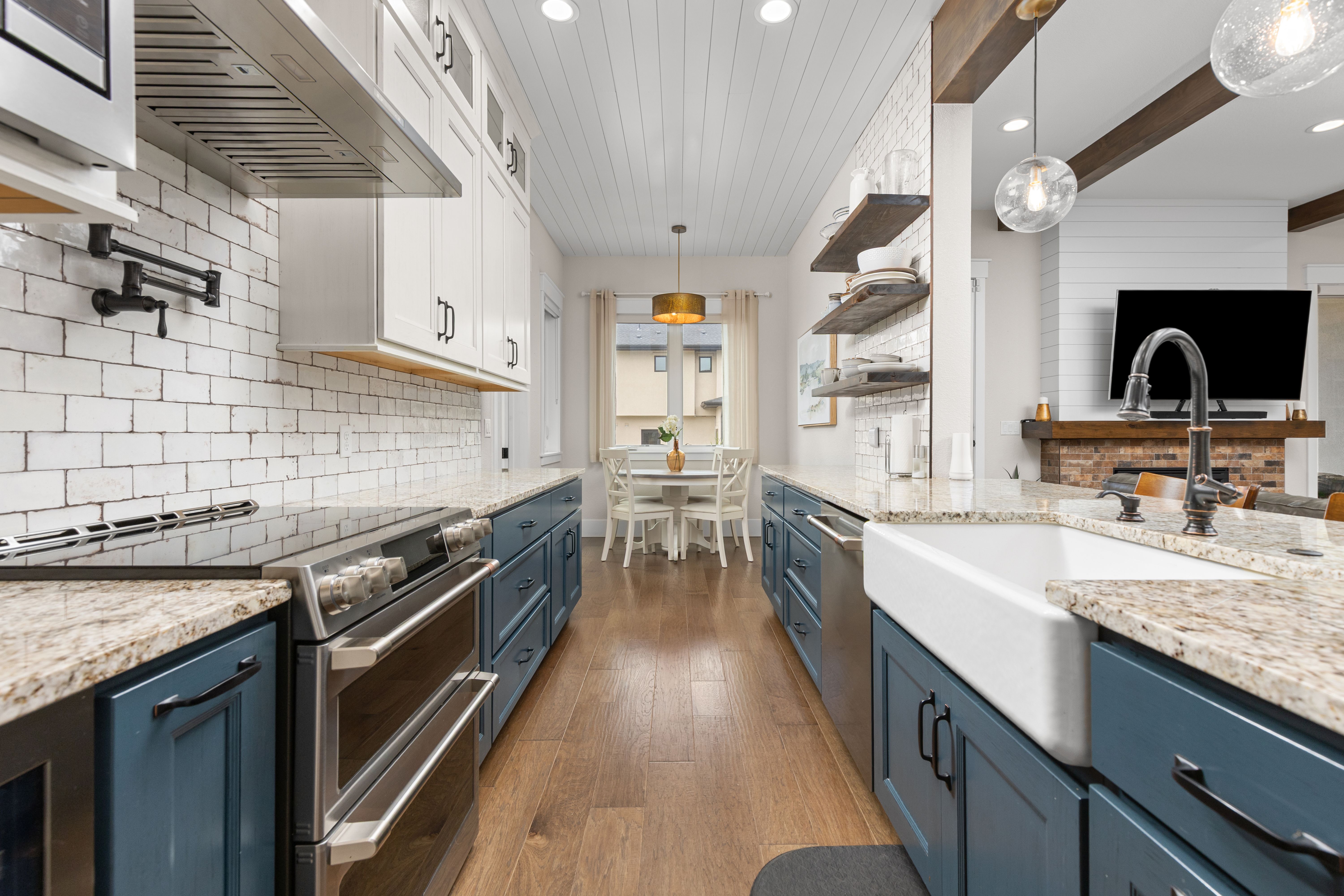  Amazing Opportunity For Multigenerational Living - 物件實景