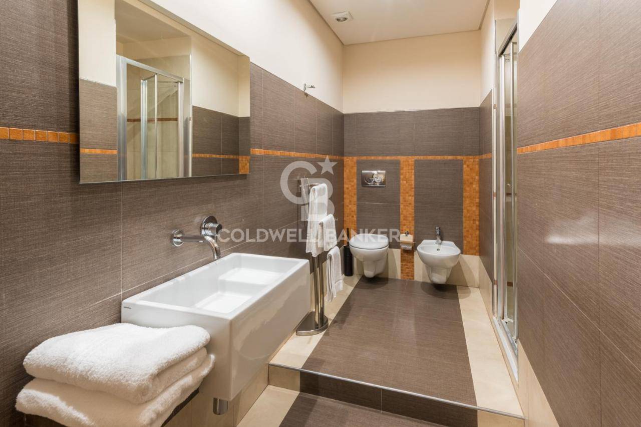 Ragusa, Ragusa, 97100, IT, 11 Bedrooms Bedrooms, ,11 BathroomsBathrooms,Residential,For Sale,1686874