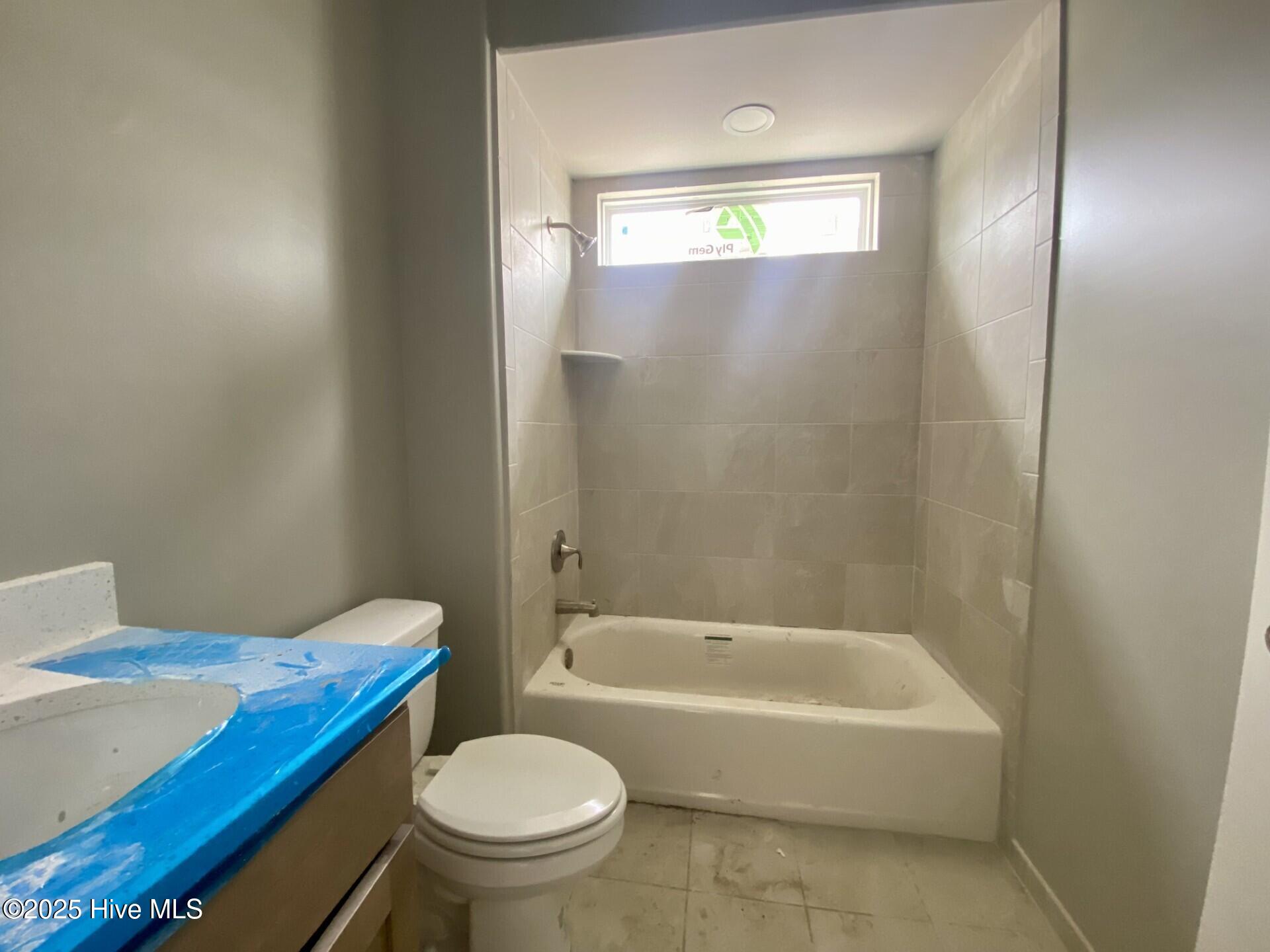 Oak Island, North Carolina, 28461, United States, 4 Bedrooms Bedrooms, ,3 BathroomsBathrooms,Residential,For Sale,1694803