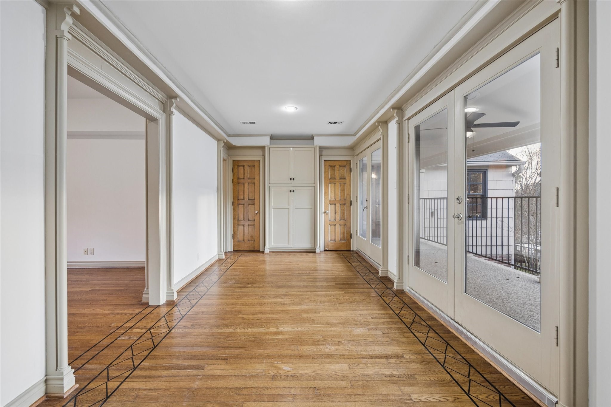  3020 San Felipe Street - 物件實景