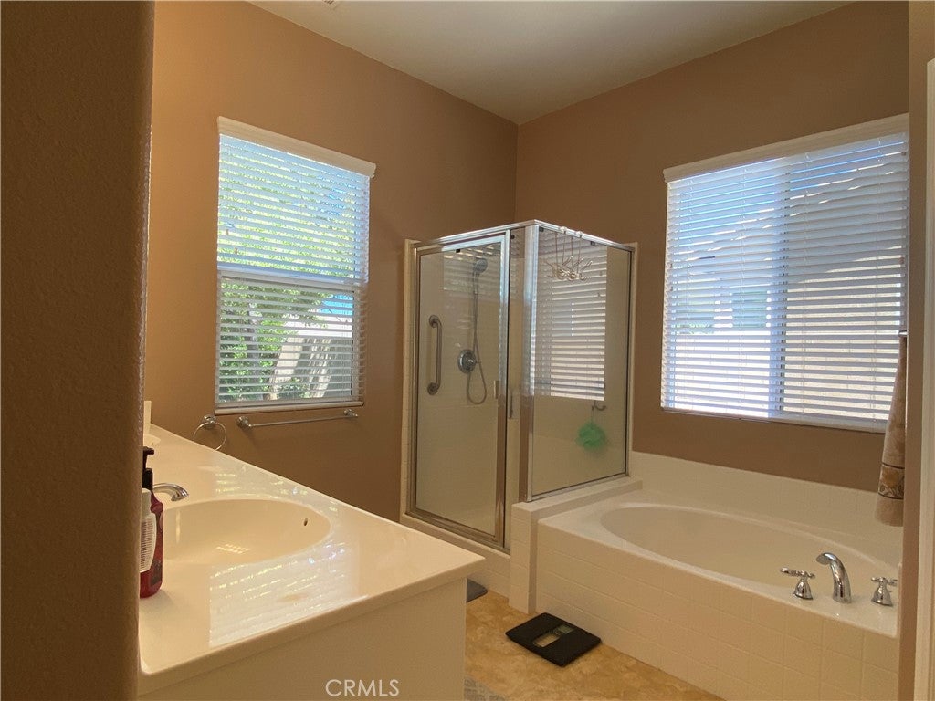 Banning, California, 92220, United States, 4 Bedrooms Bedrooms, ,2 BathroomsBathrooms,Residential,For Sale,1924224