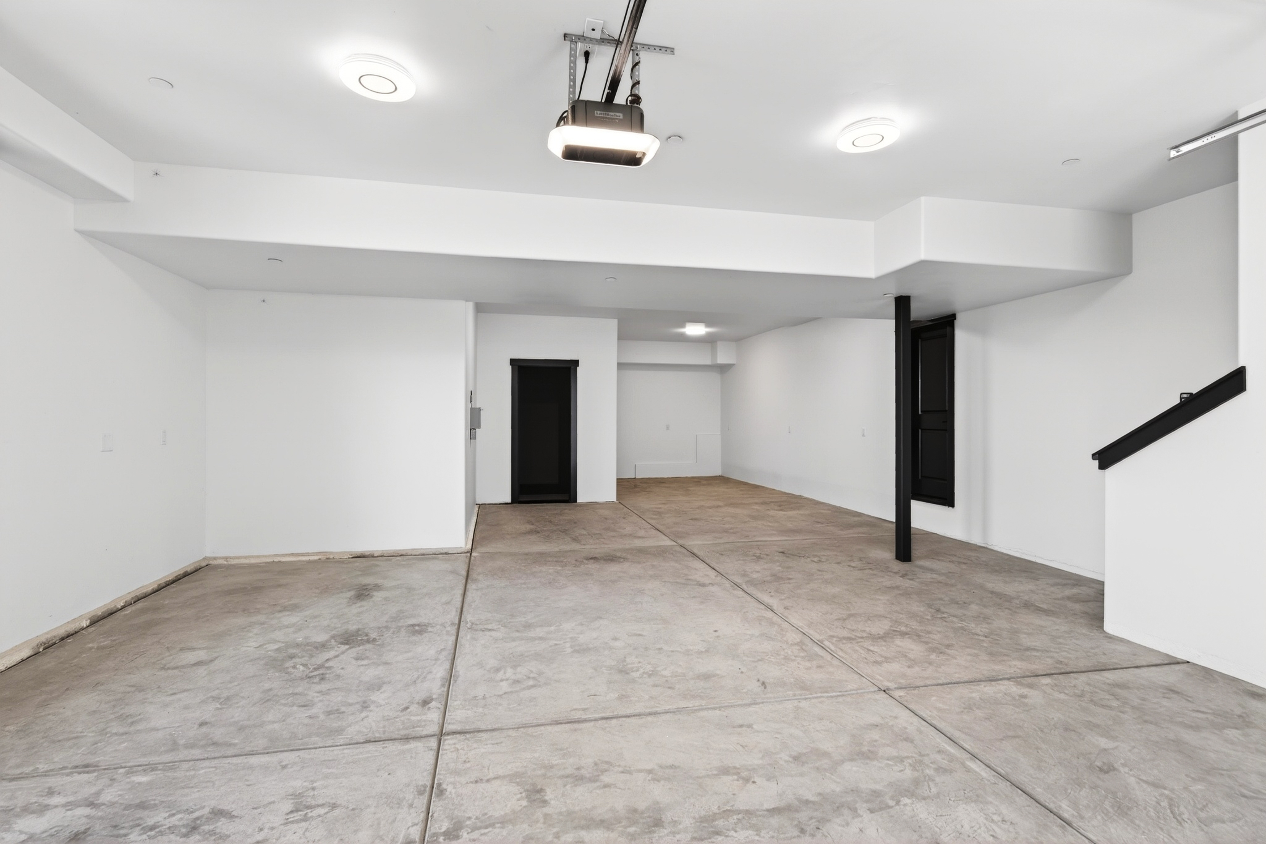  Stunning New Build - 物件實景