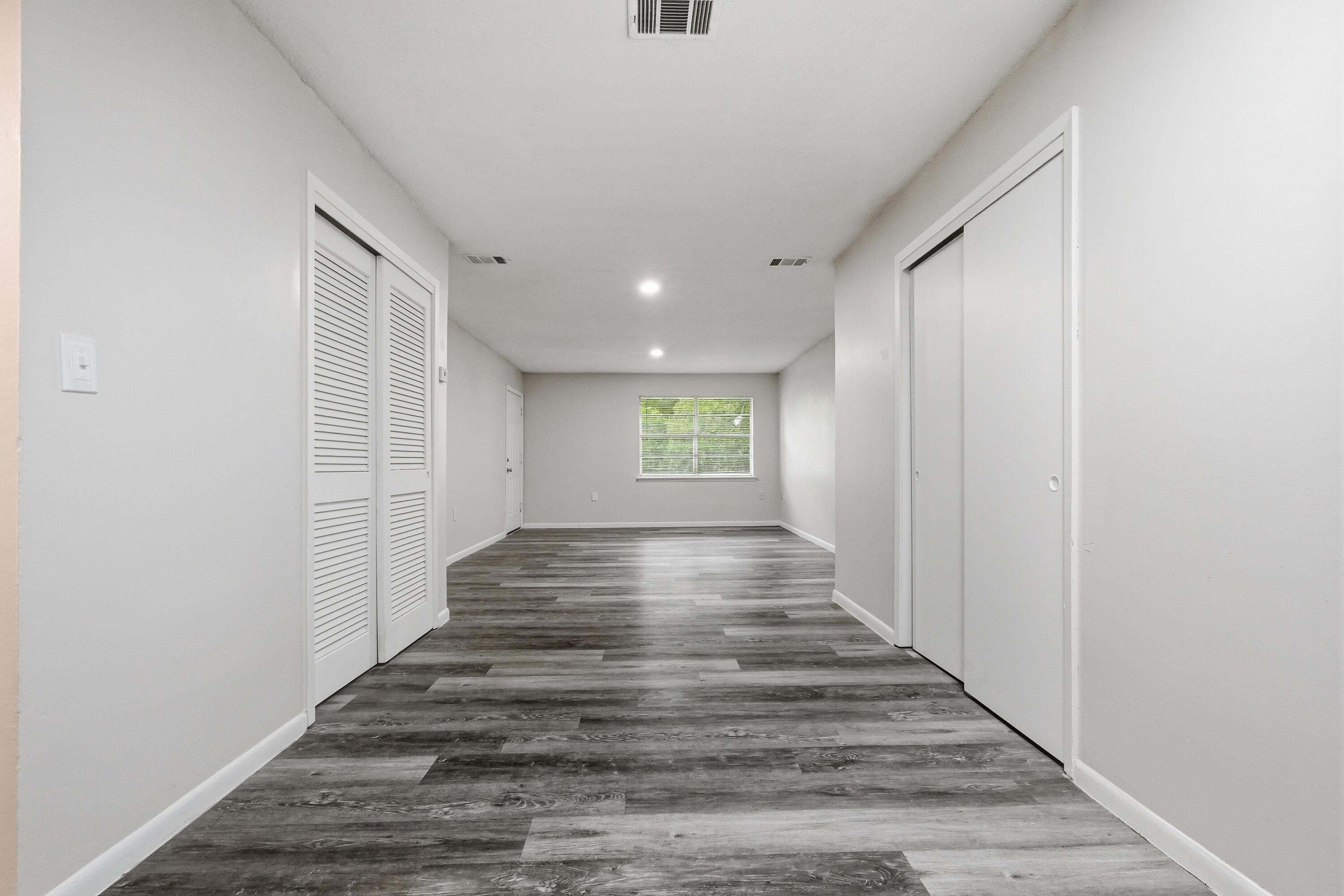 Colonial Dr, Fort Walton Beach, FL 32547 #1