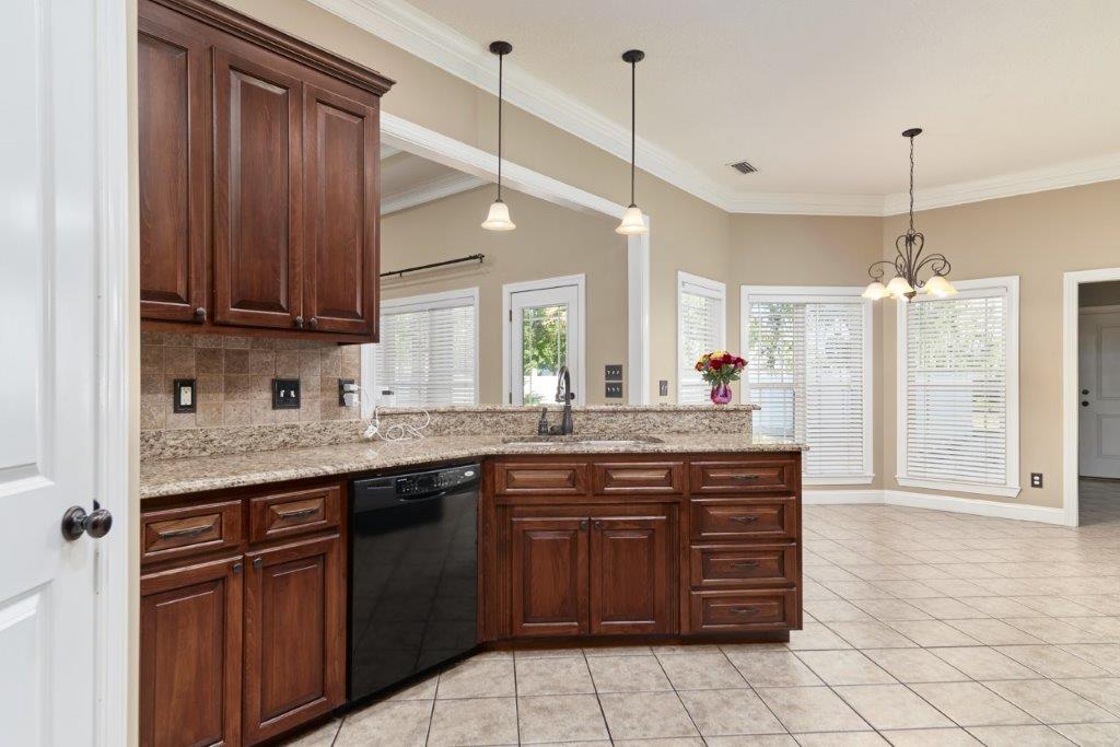 Lake Park, Georgia, 31636, United States, 5 Bedrooms Bedrooms, ,4 BathroomsBathrooms,Residential,For Sale,2008152