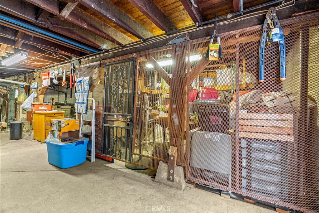 Los Angeles, California, 90032, United States, 3 Bedrooms Bedrooms, ,1 BathroomBathrooms,Residential,For Sale,1923092