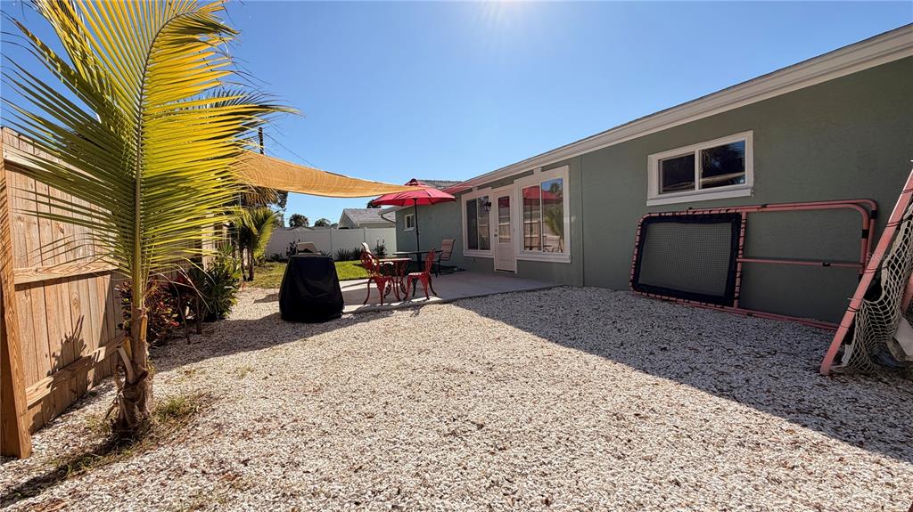 St Petersburg, Florida, 33703, United States, 4 Bedrooms Bedrooms, ,3 BathroomsBathrooms,Residential,For Sale,2005726